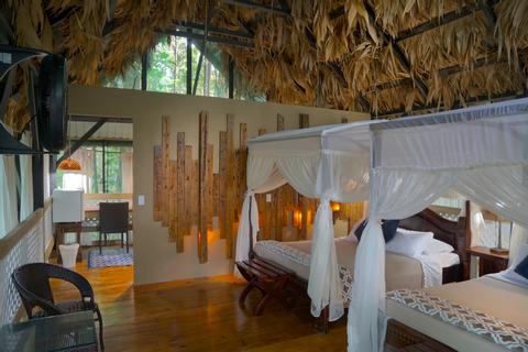Hotel Almendros y Corales